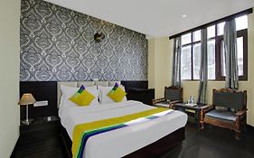 Hotel Crystal Palace Shimla